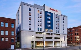 Hampton Inn Massillon